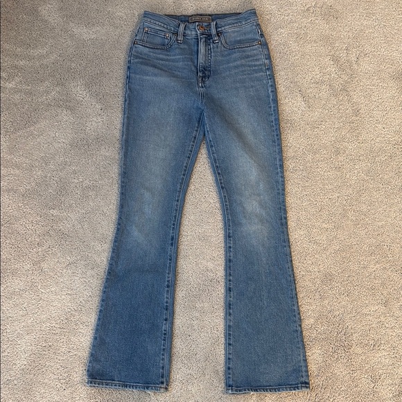 Point Sur Flare Jeans by J.Crew | Flare Leg | Size 26 | Medium Wash - Picture 1 of 7